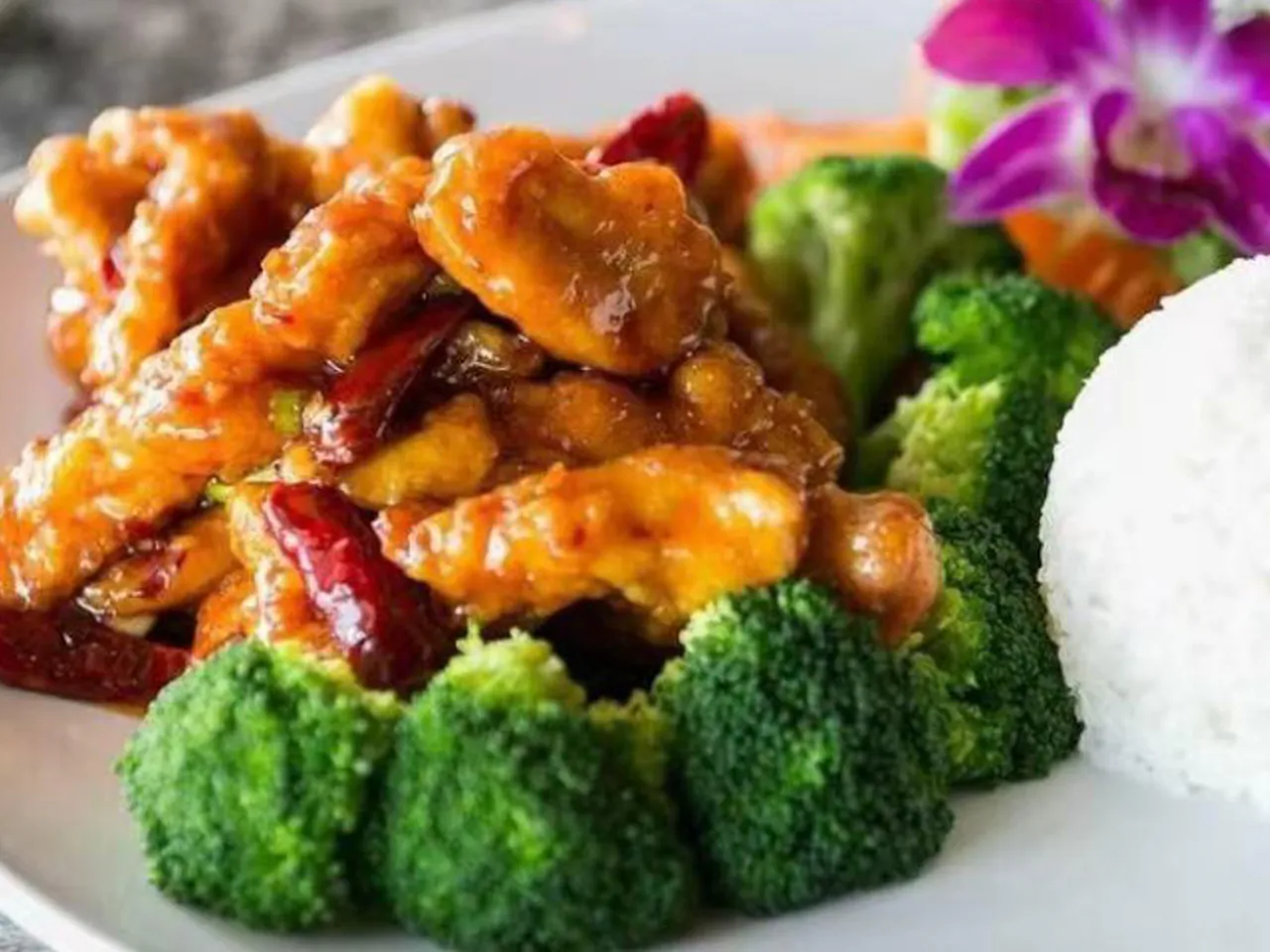 General Tso's Chicken at Lin's Asian Cafe, Asian Restaurant in Greer